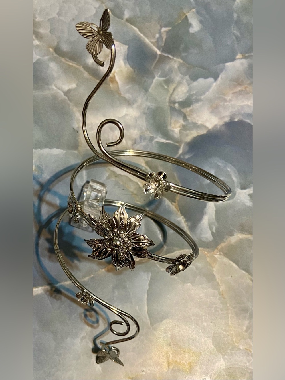 Floral Butterfly Armband in Silver Arm Band